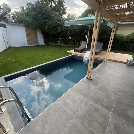 Villa Rafaelo Poolside à Olympiada Extérieur photo
